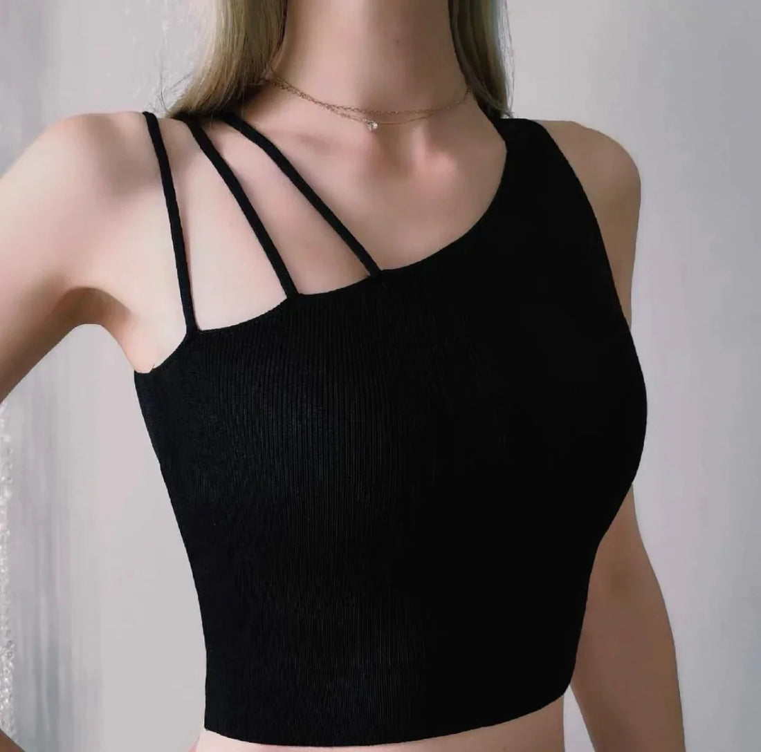 TRIPLE STRAPS CROP TOP