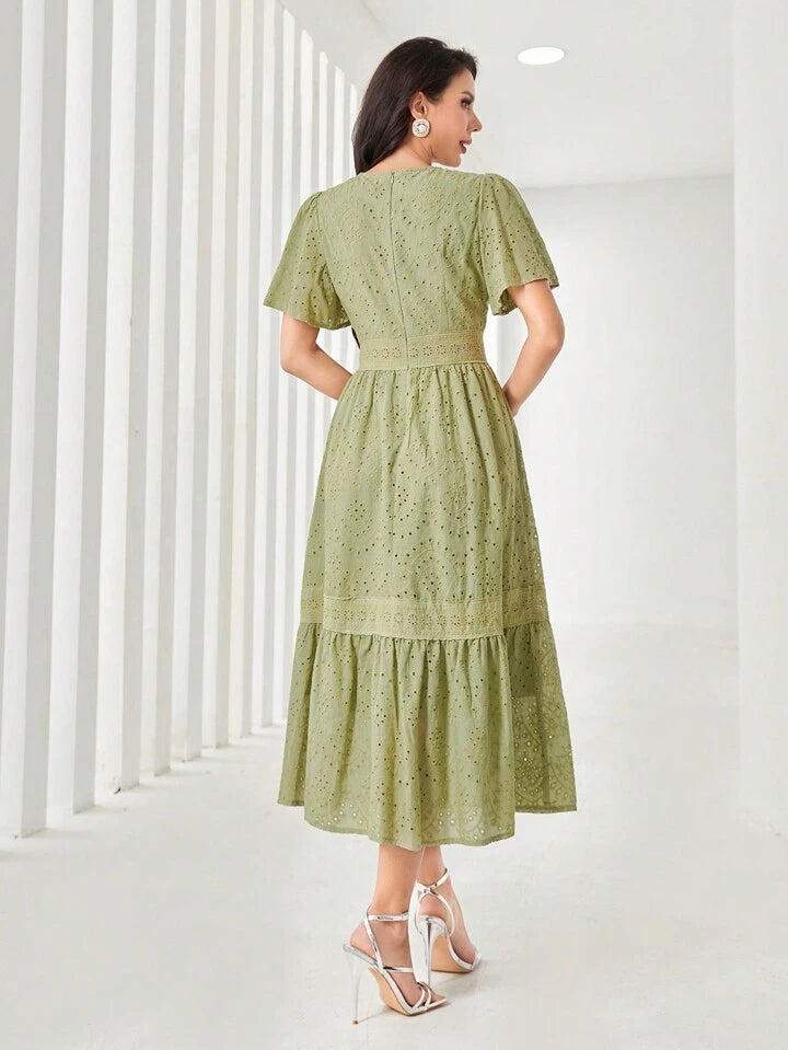 Women's Elegant Long Floral Embroidery Round Neck Ruffle Short Sleeve Dress