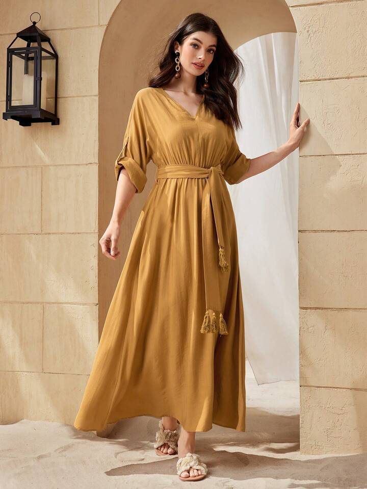 Women's V-Neck Solid Color Waist Belt And Tassel Decorated Elegant Arabic Summer Dress