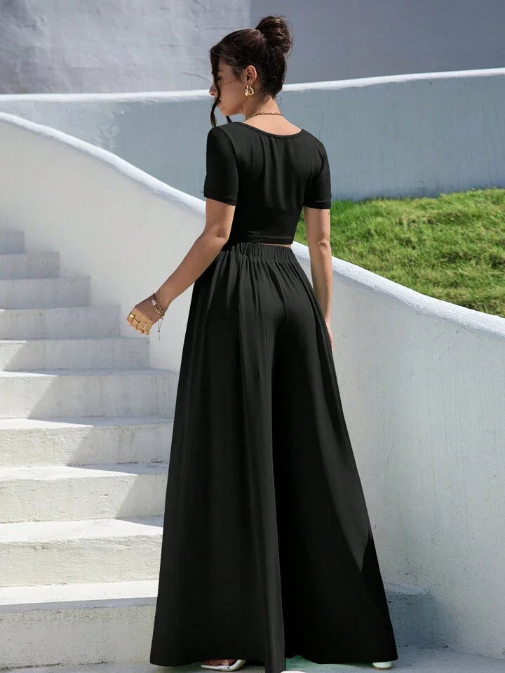WOMEN’S SUMMER TWO PIECE ROUND NECK OUTFIT