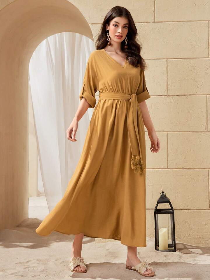 Women's V-Neck Solid Color Waist Belt And Tassel Decorated Elegant Arabic Summer Dress