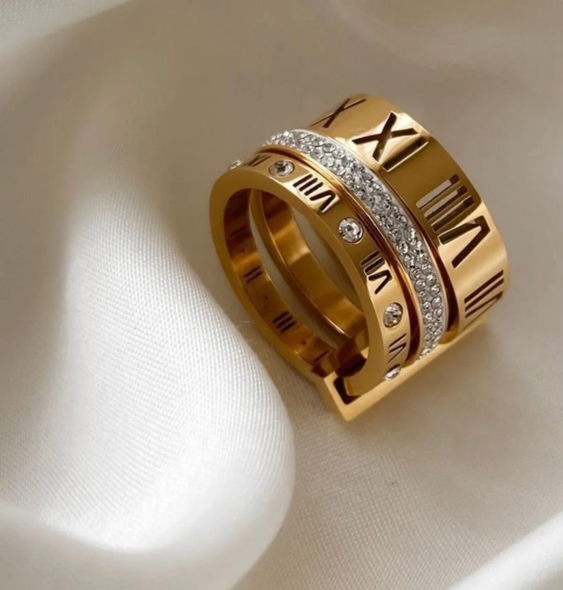 Women’s Three Layer Gold platted Ring