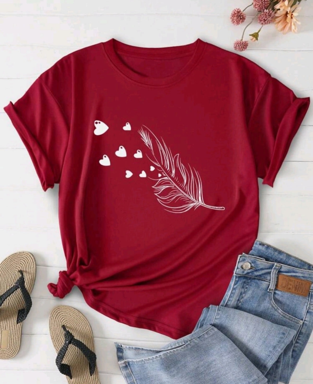 FEATHER AND HEART PRINT TEE-BLACK