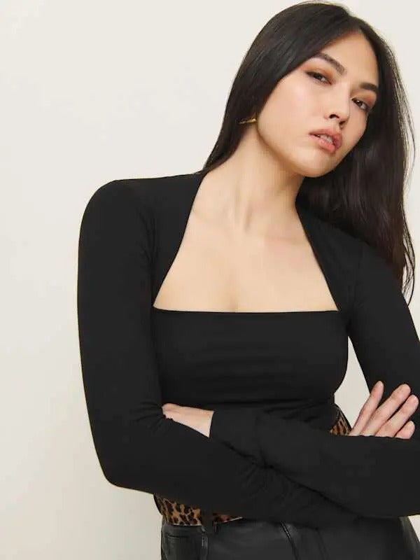 Women’s square neck fitted T shirt