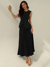 Women's Solid Color Single-Breasted Sleeveless Jacket And Pleated Mini Skirt Elegant Suit Set