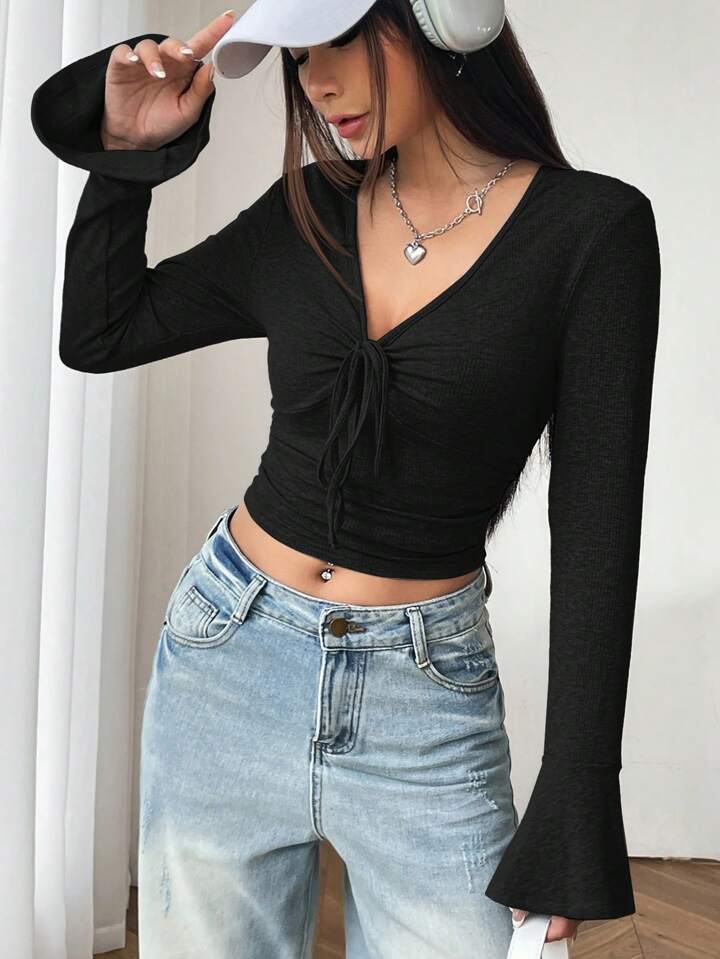 Women's Solid Color Bell Sleeve Crop T-Shirt With Tassel Detail