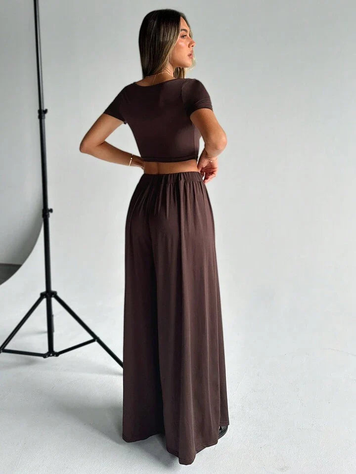 WOMEN’S SUMMER TWO PIECE ROUND NECK OUTFIT