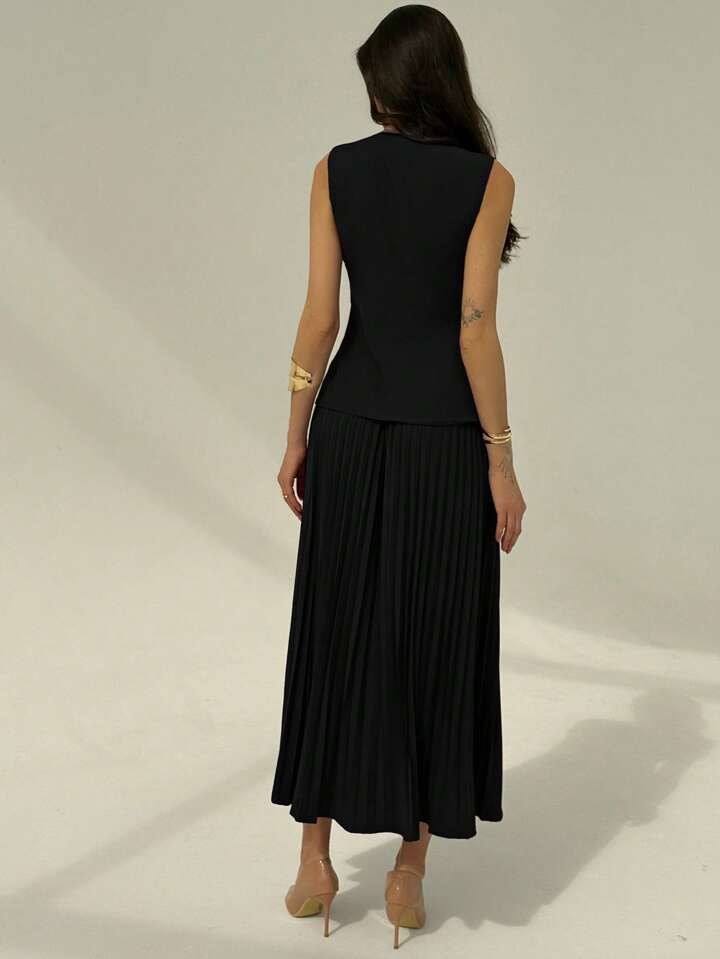 Women's Solid Color Single-Breasted Sleeveless Jacket And Pleated Mini Skirt Elegant Suit Set