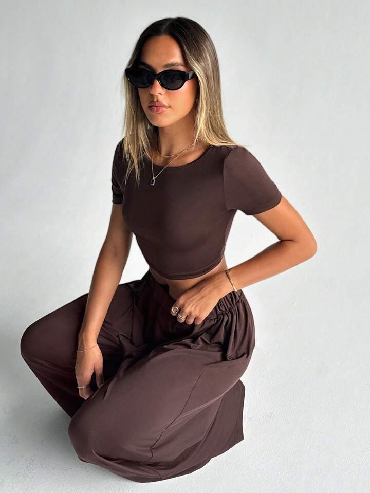 WOMEN’S SUMMER TWO PIECE ROUND NECK OUTFIT