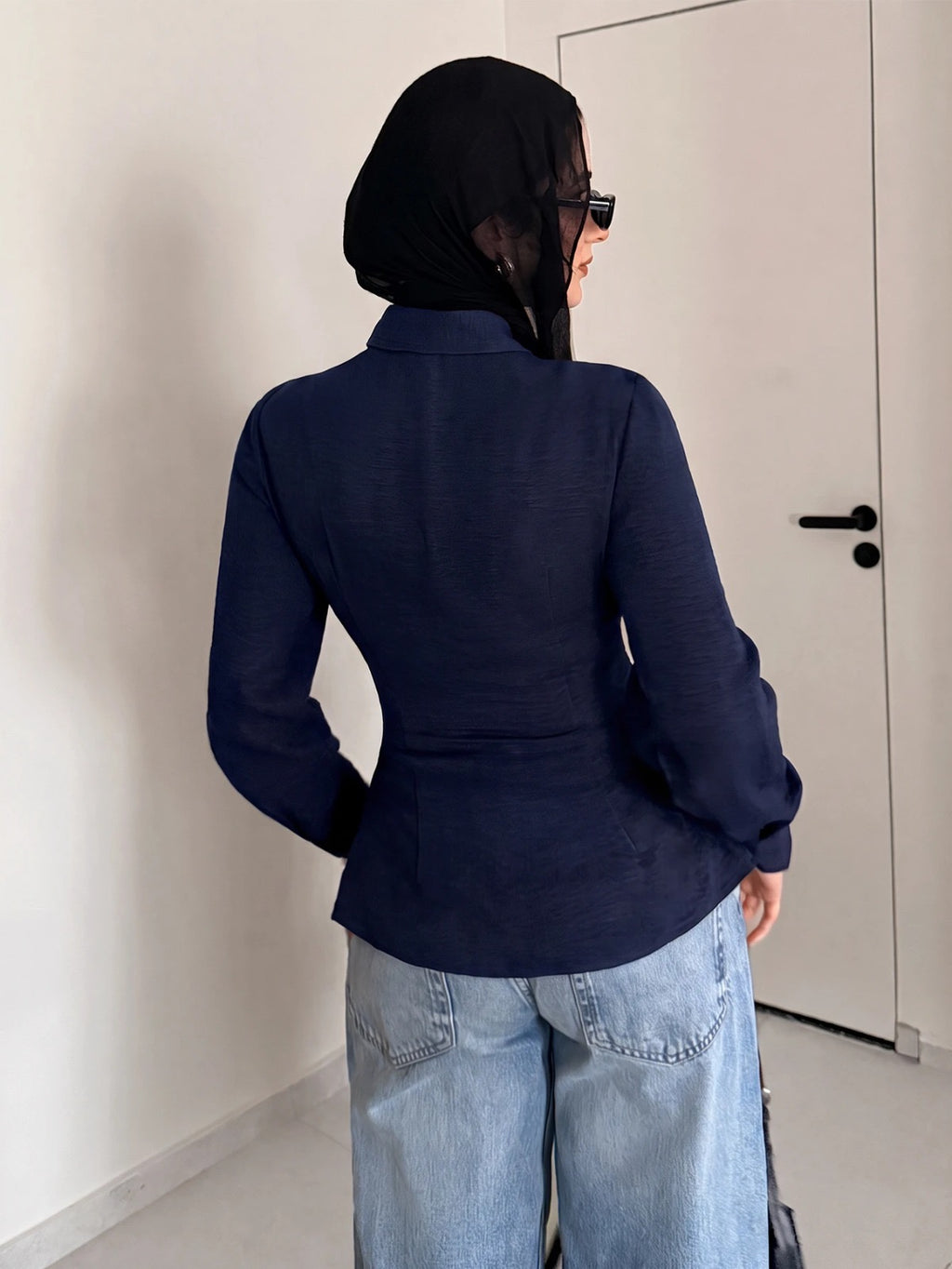 Women's Casual Versatile Waist-Cinching Top