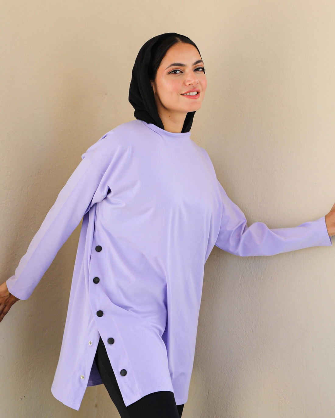 SIDE BUTTON LONG T-SHIRT O-NECK
