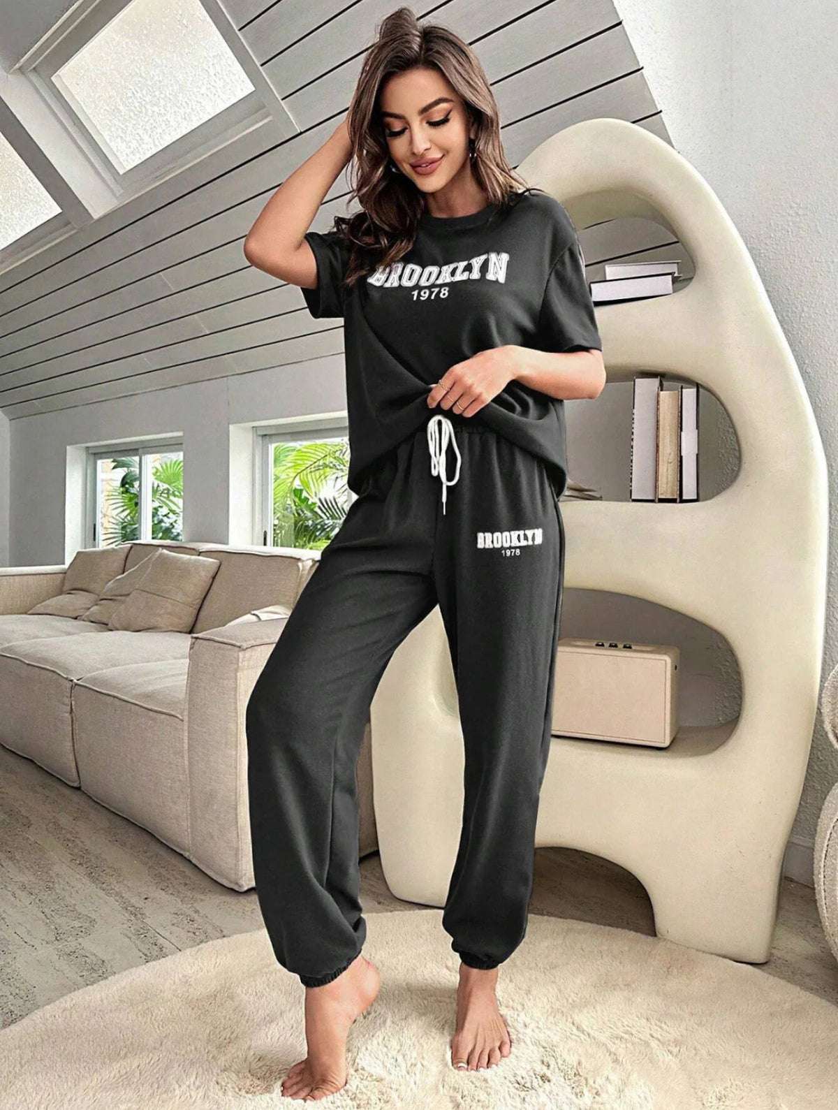LETTER GRAPHIC DROP SHOULDER TEE & DRAWSTRING WAIST PANT