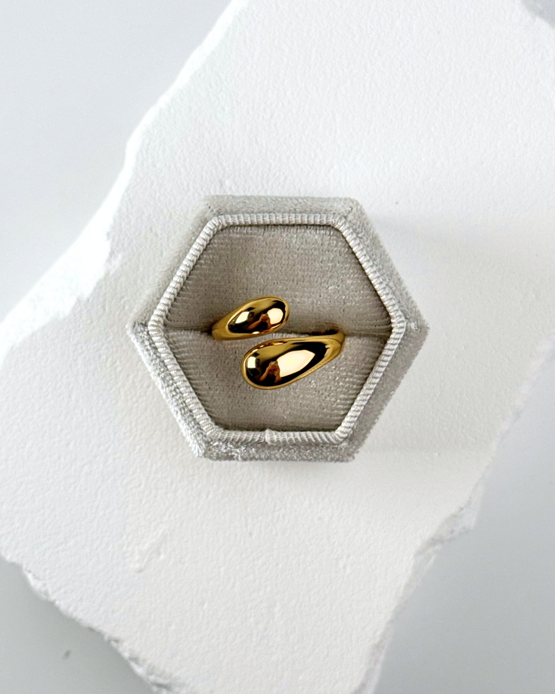 Stainless steel smooth double ball beads ring