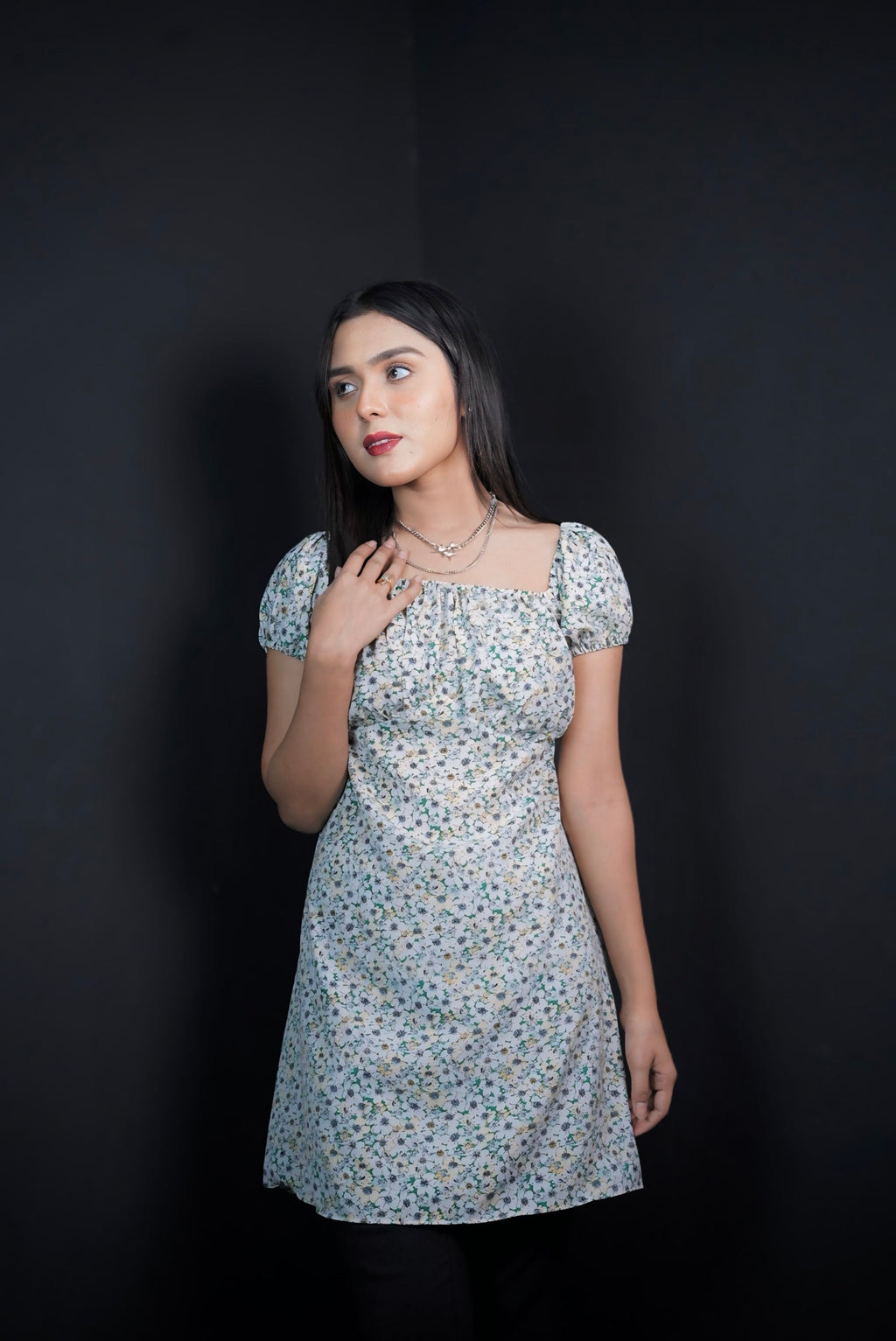 SQUARE NECK SHORT SLEEVES MIDI FROCK