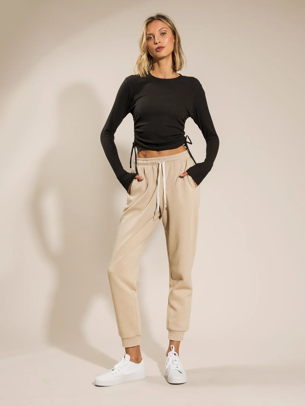 RIBBED LONG SLEEVES DRAWSTRING T-SHIRT
