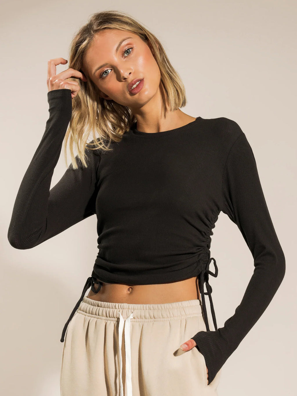 RIBBED LONG SLEEVES DRAWSTRING T-SHIRT